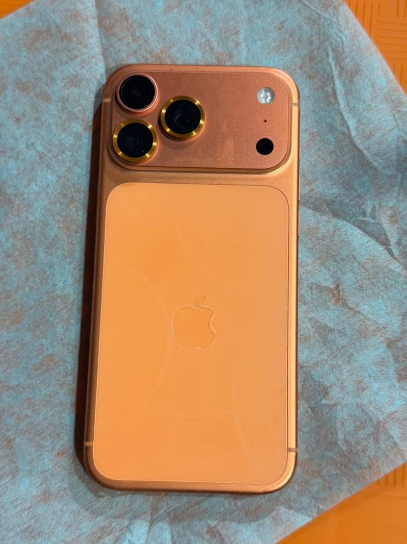 Apple iPhone 17 Pro Max 3