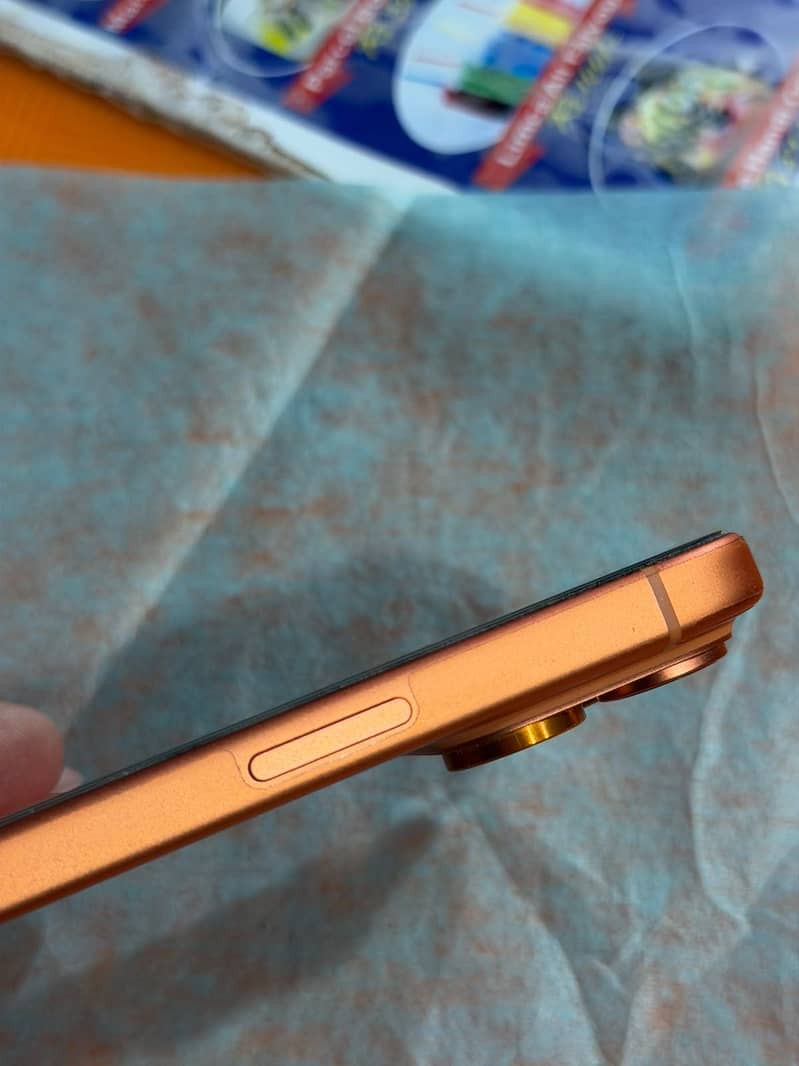 Apple iPhone 17 Pro Max 5