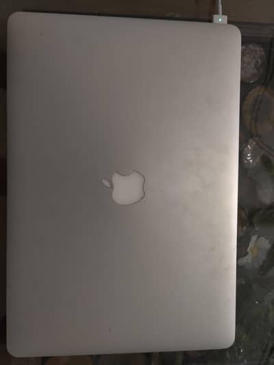 MacBook Pro 15-inch Retina Mid 2014 | i7 | 16GB RAM | 256GB SSD