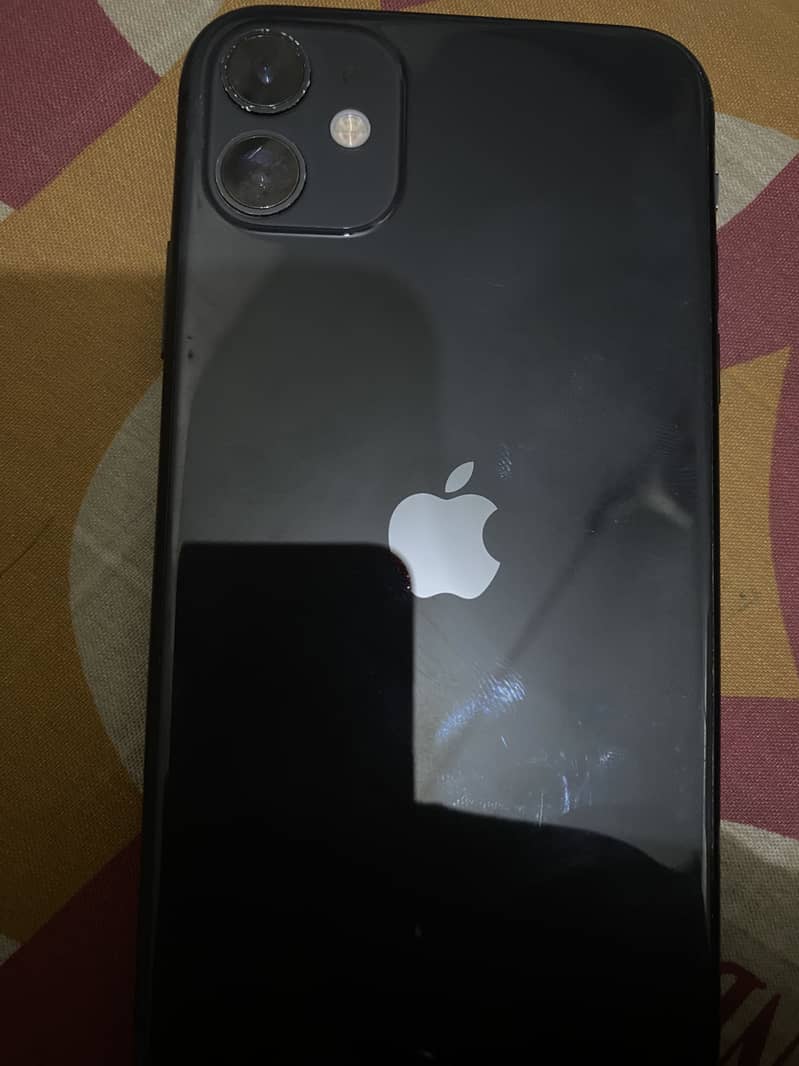 Apple iPhone 11 3