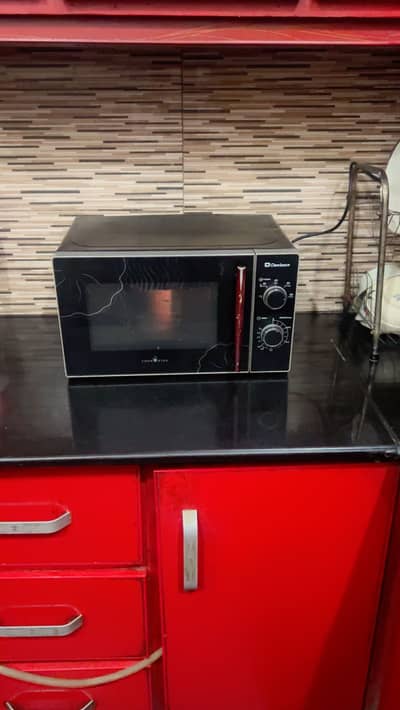 25 liter Dawlance microwave