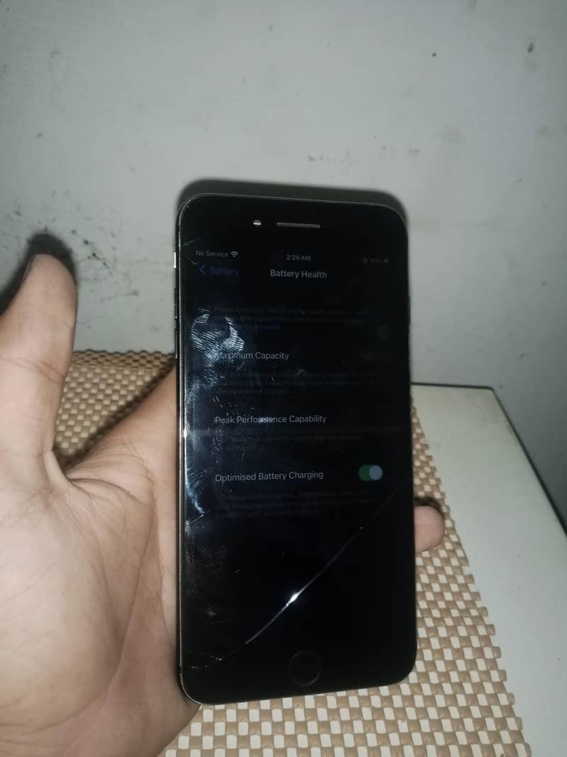 Apple iPhone 7 Plus 1