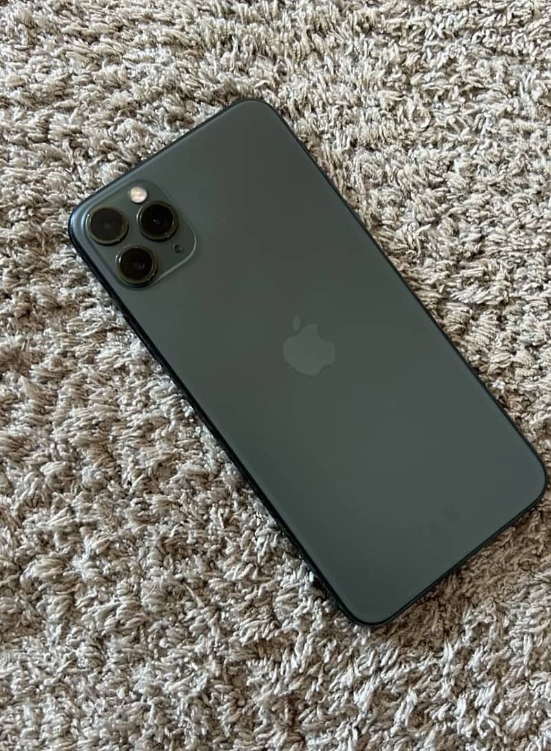 Apple iPhone 11 Pro Max 1