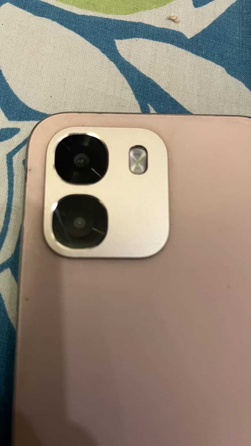 OPPO A6 1