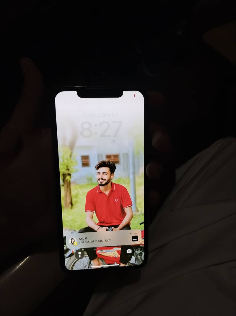 Apple iPhone XS Max 3