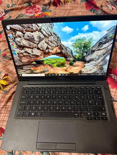 Dell latitude 7300/ core i5 8Gen / Dell laptop /business, gaming, work