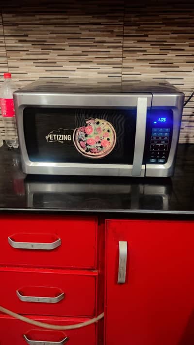 Dawlance 32liter microwave perfect working no repair no fault
