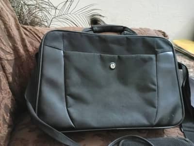 laptop bag sides leather just like new