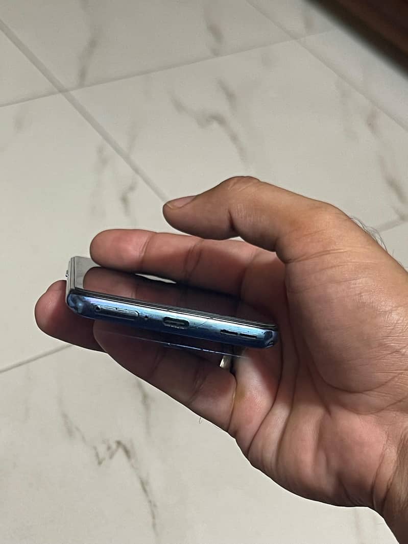 One Plus 9 5g 3