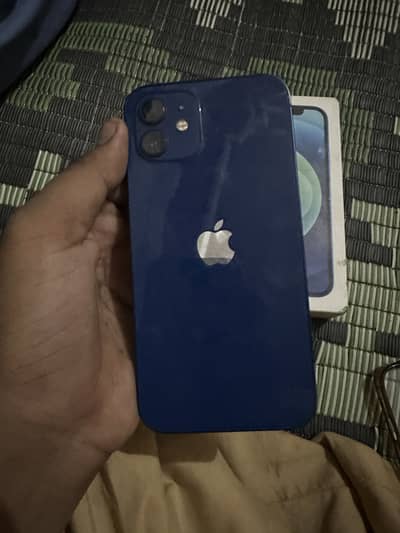 Apple iPhone 12