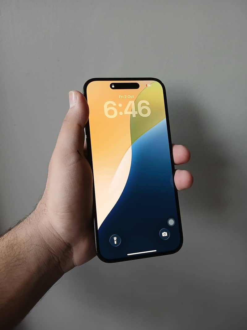 iPhone 15 plus 2