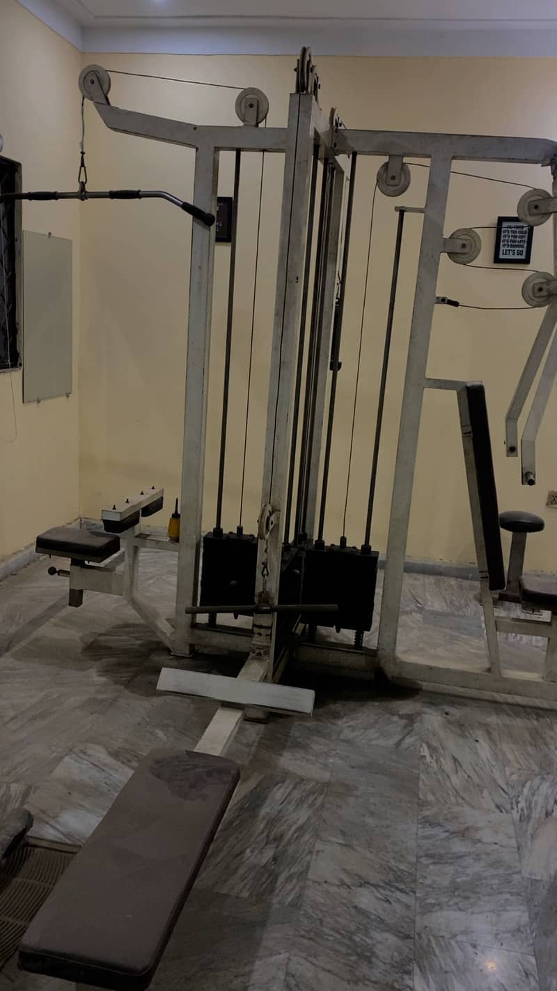 4 stations adjustable banch dumbels 3