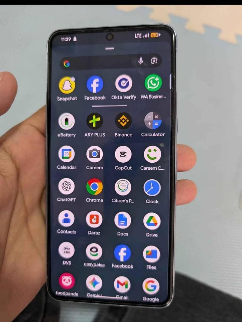 Google Pixel 8 Pro 2