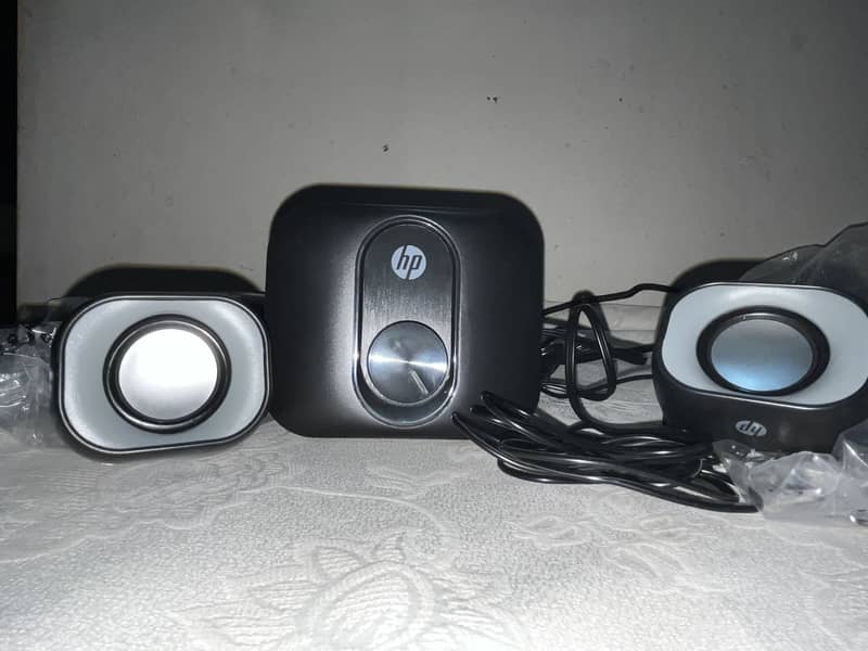 Hp multimedia speakers 2