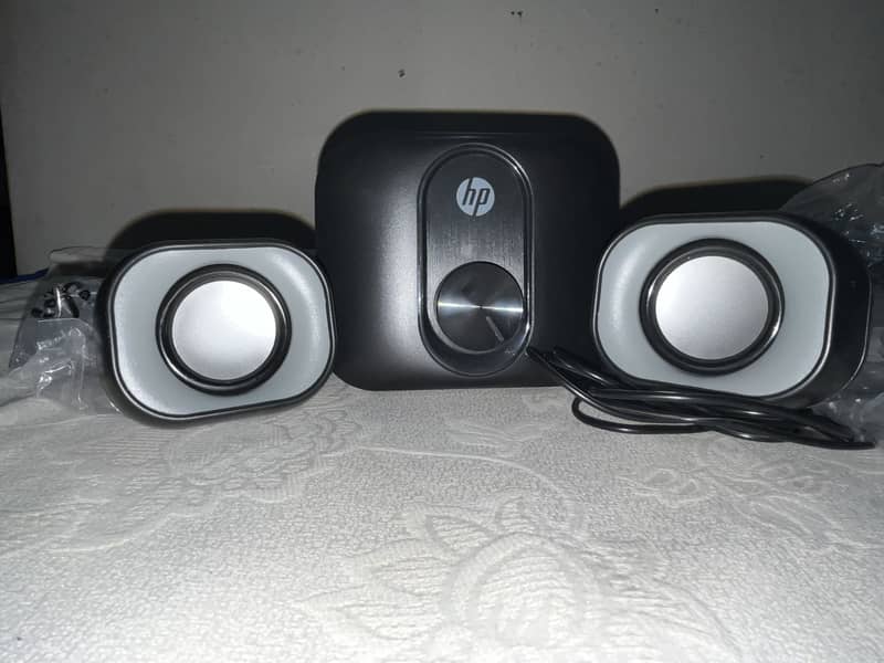 Hp multimedia speakers 4