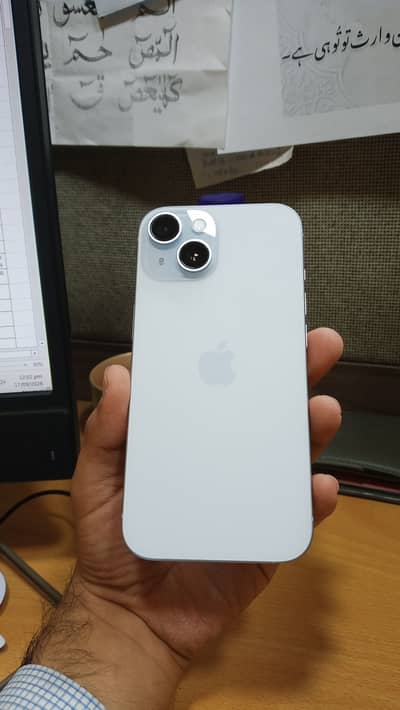 Apple iPhone 15