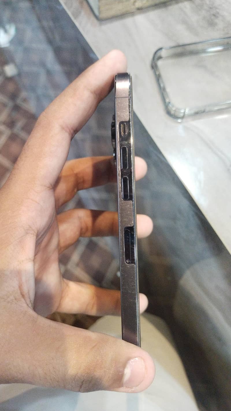 iPhone 14 Pro FU 2