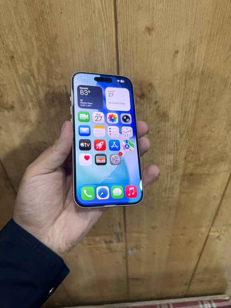 Apple iPhone 15 1