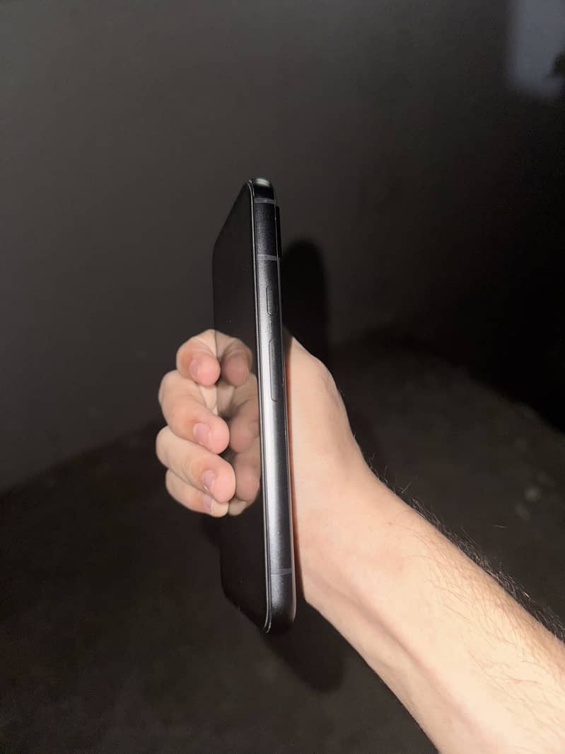 Google Pixel 8a 5