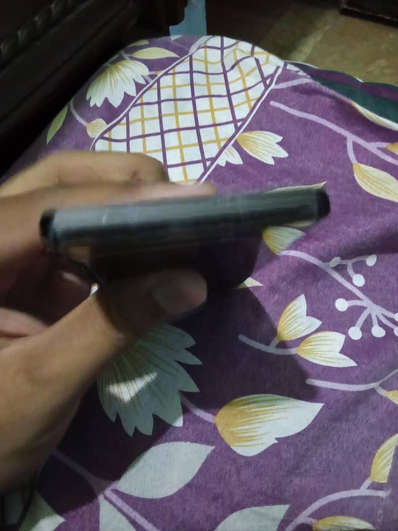 Google Pixel 6a 4