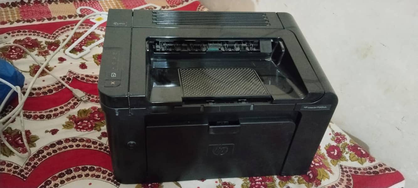 HP LaserJet Pro P1606dn Printer. 2