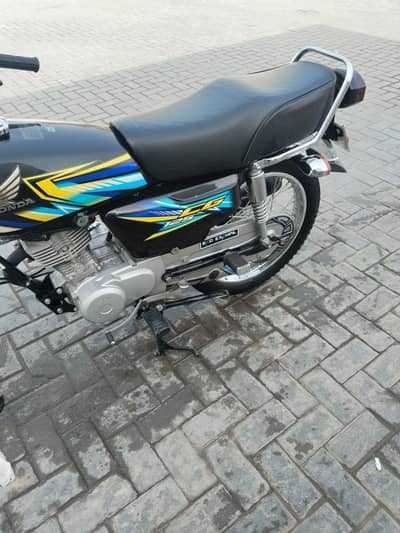 Honda 125,