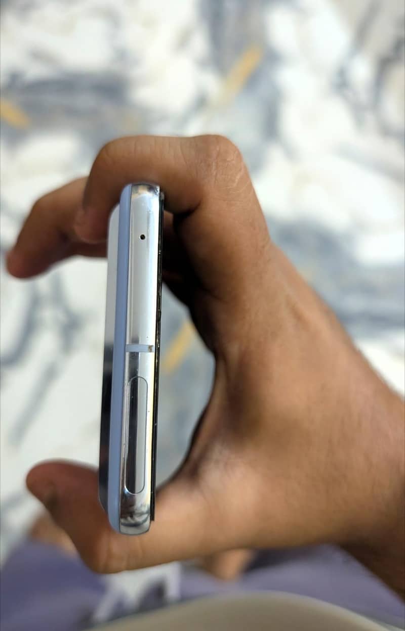 Google Pixel 8 Pro 3