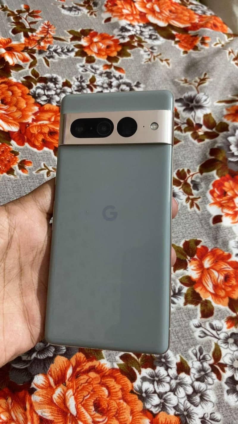 Google Pixel 7 Pro 0