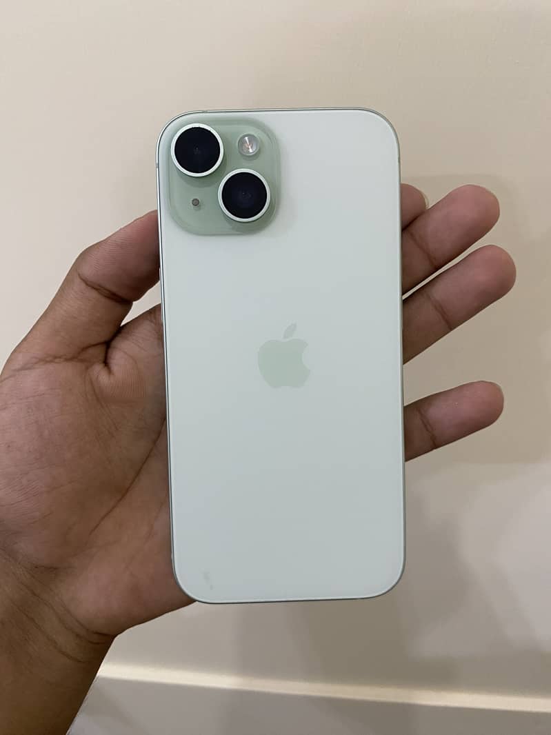 Apple iPhone 15 0