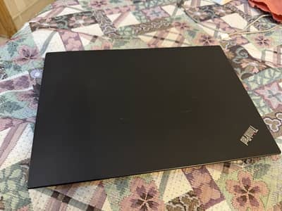 Lenovo thinkpad 8th generation core i5