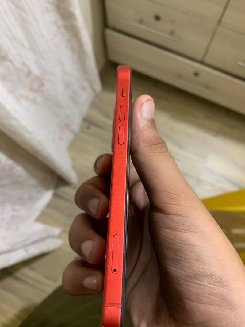 iPhone 12 1