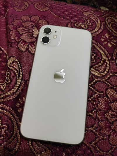Apple iPhone 11      fix price