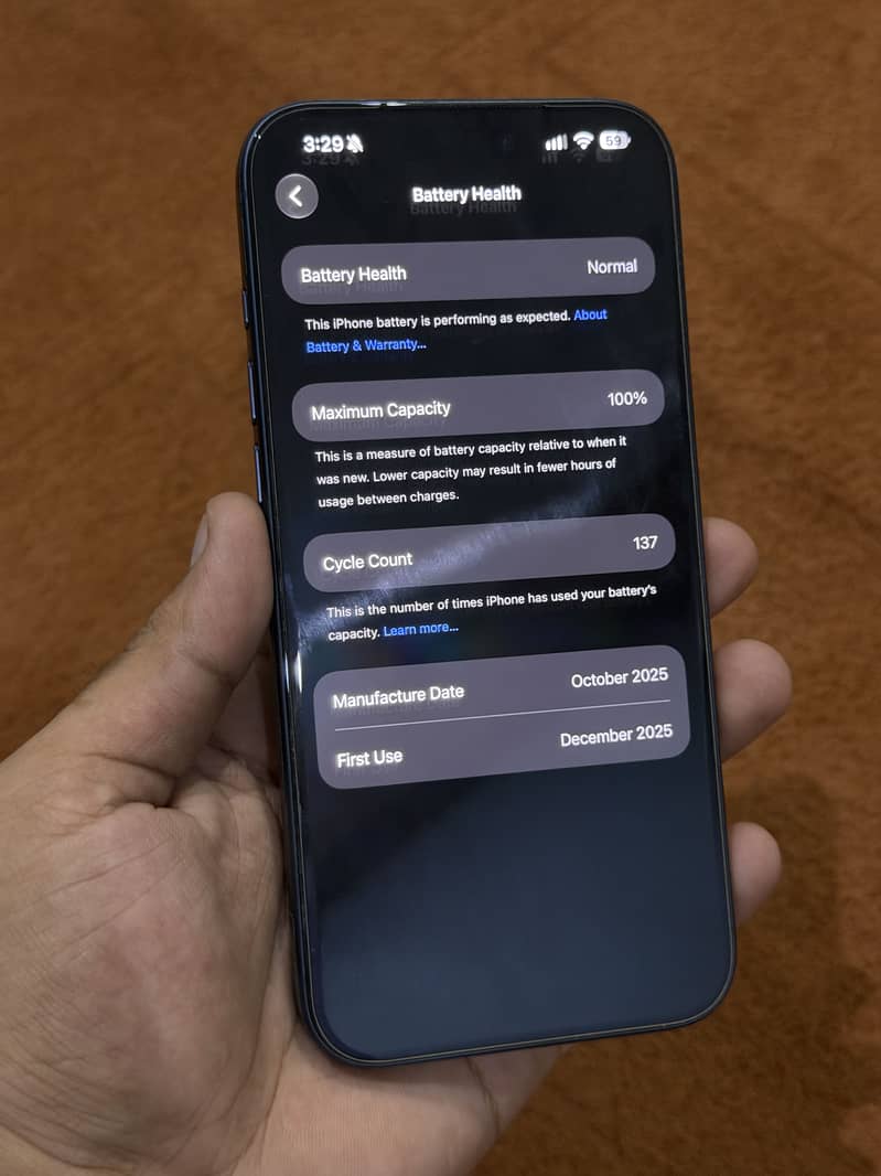 Apple iPhone 17 Pro Max 1