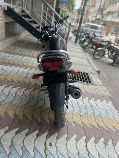 Yamaha ybr 2021