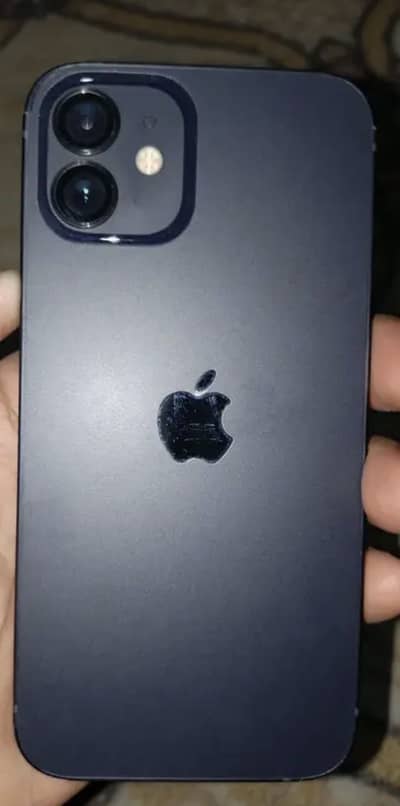 Apple iPhone 12