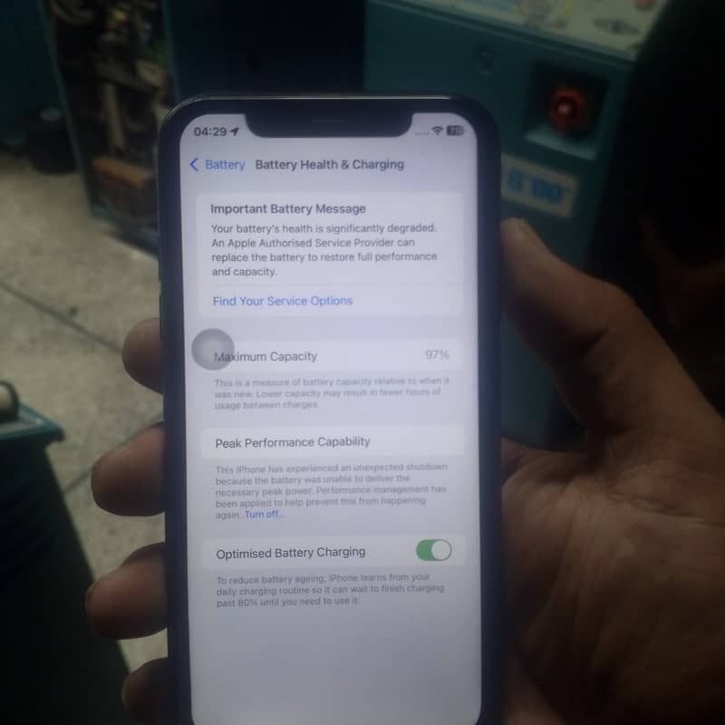 Apple iPhone XR 4