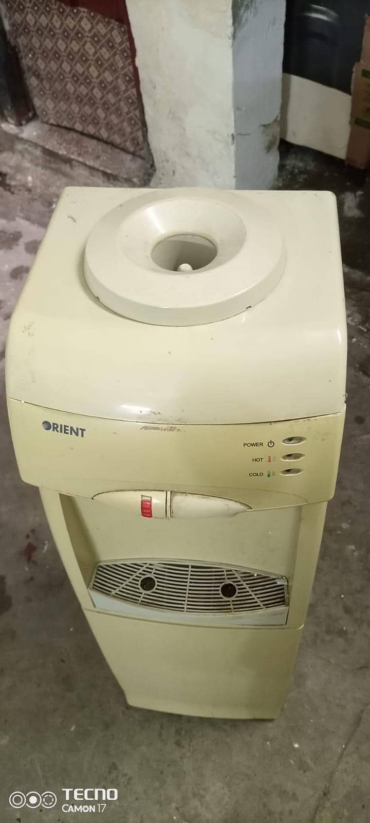 Orient dispenser 3
