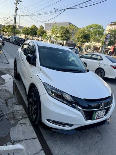 Honda Vezel 2016