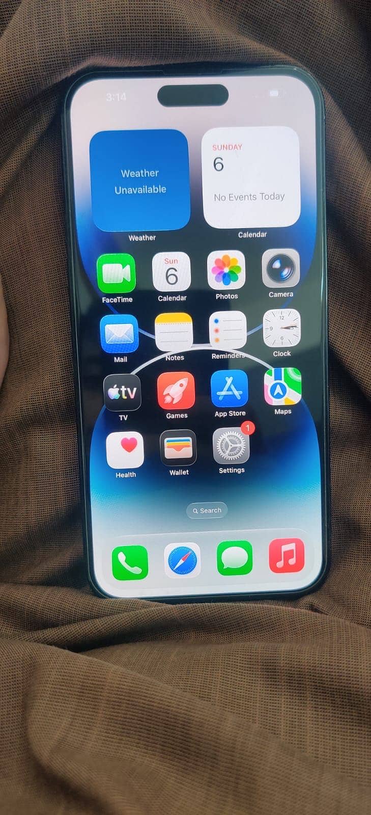 Apple iPhone 14 Pro Max 1