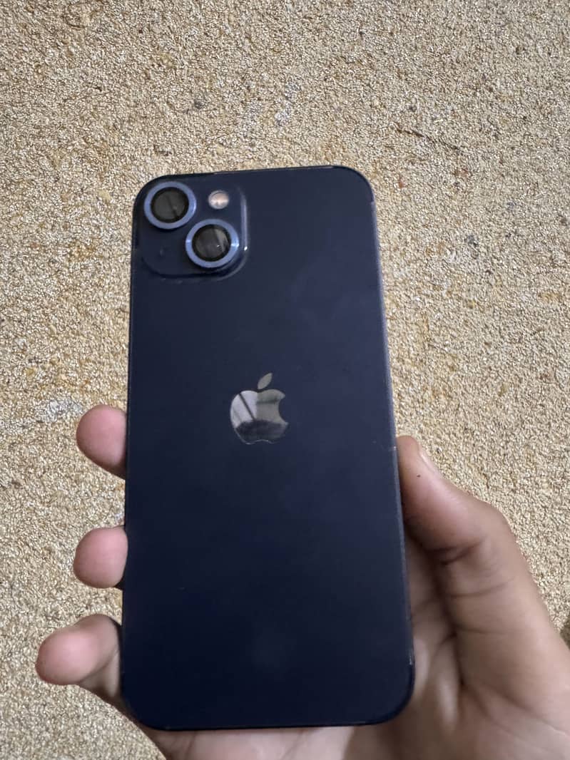 Apple iPhone 13 0