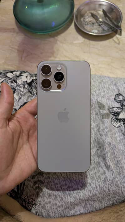 Apple iPhone 15 Pro Max
