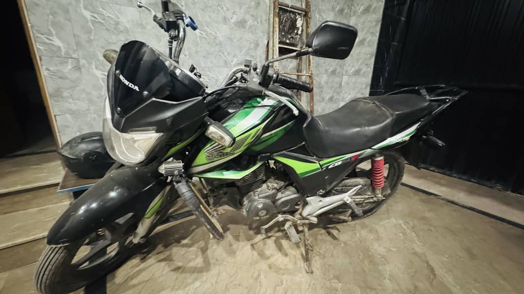 Honda cb150f 2