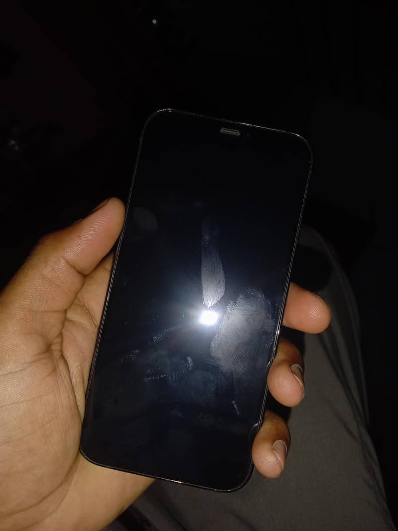 Apple iPhone 12 Pro 6