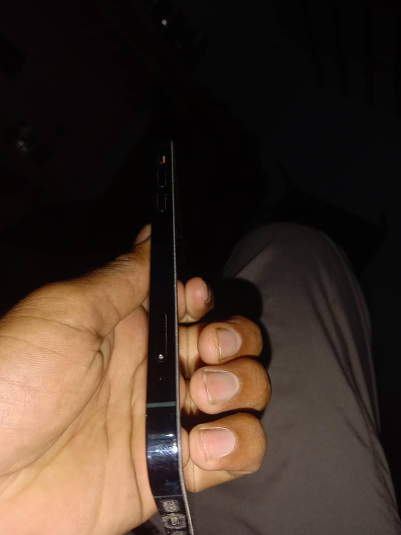 Apple iPhone 12 Pro 7