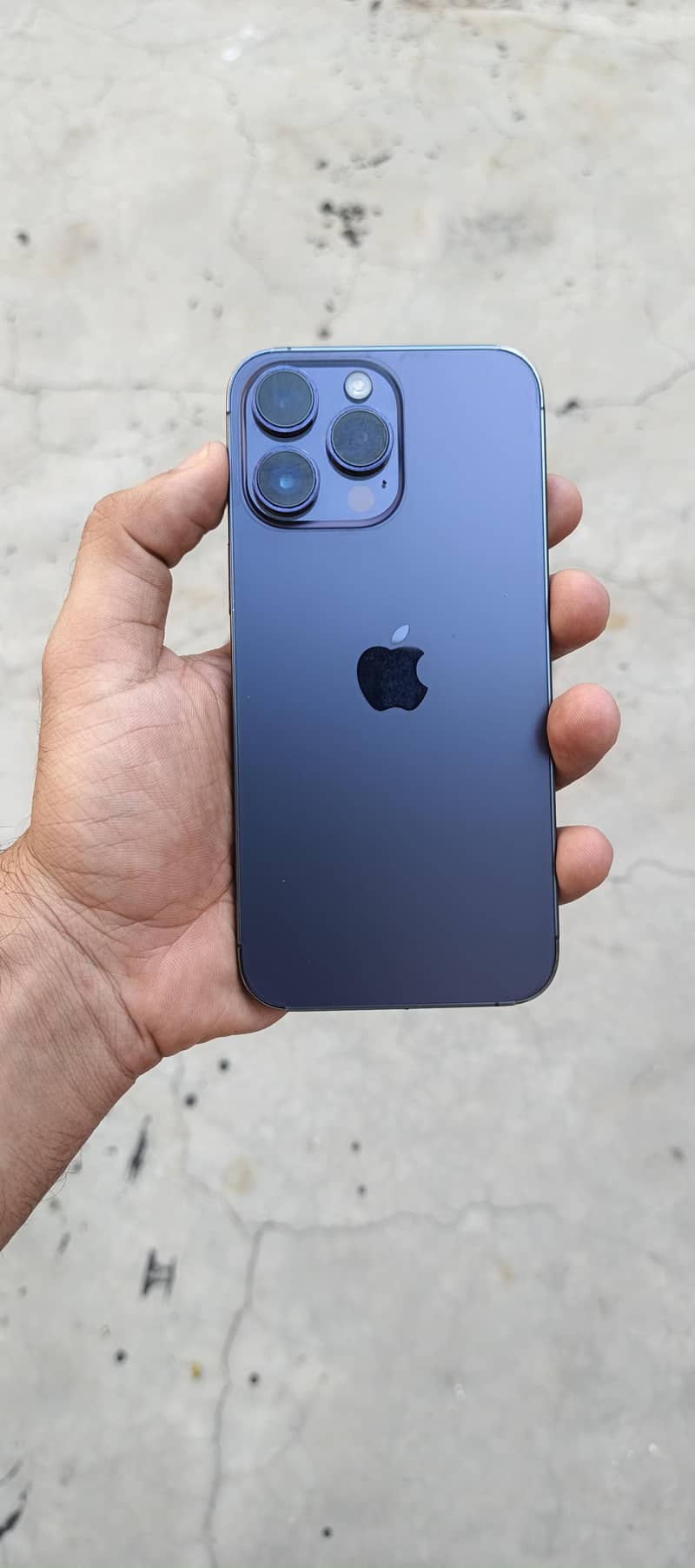 Apple iPhone 14 Pro Max 0