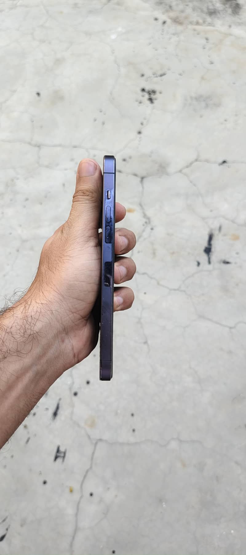 Apple iPhone 14 Pro Max 1