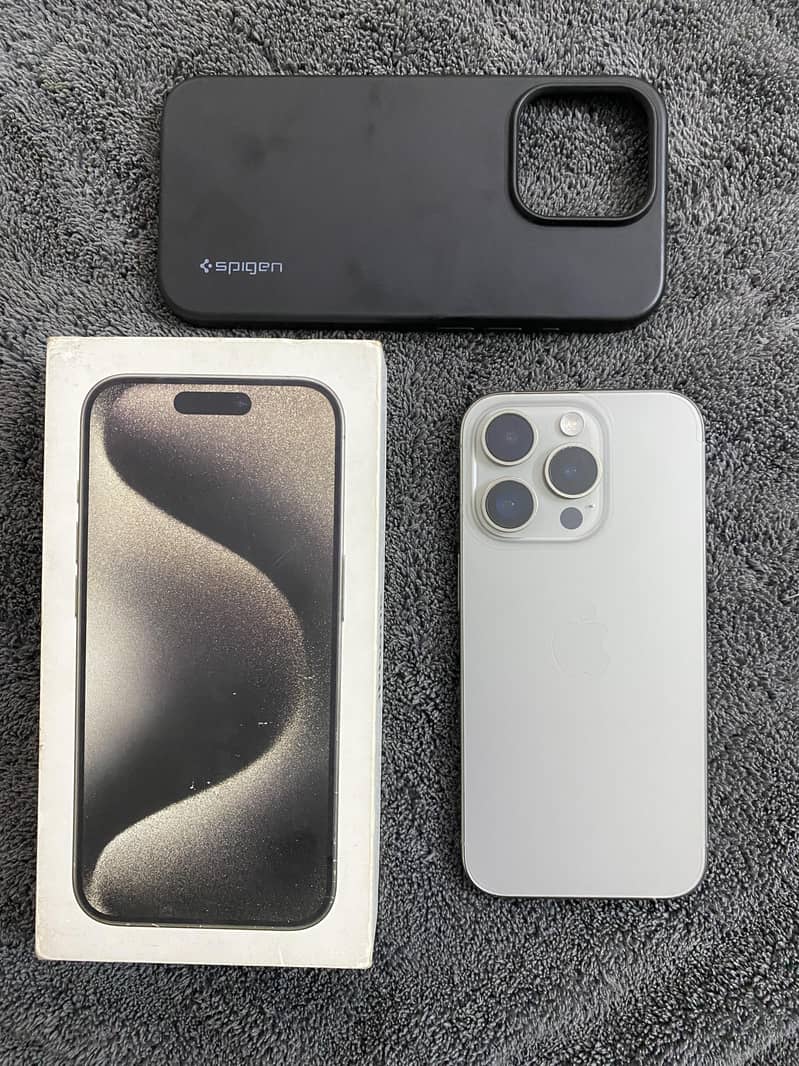 Apple iPhone 15 Pro 0