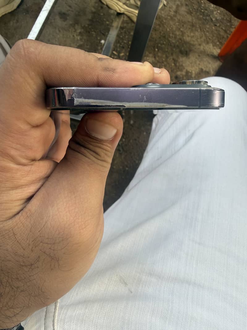 Apple iPhone 14 Pro Max 5