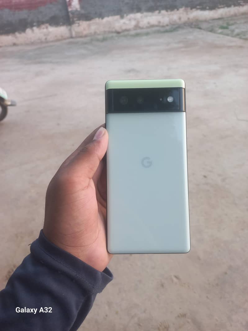 Google Pixel 6 3