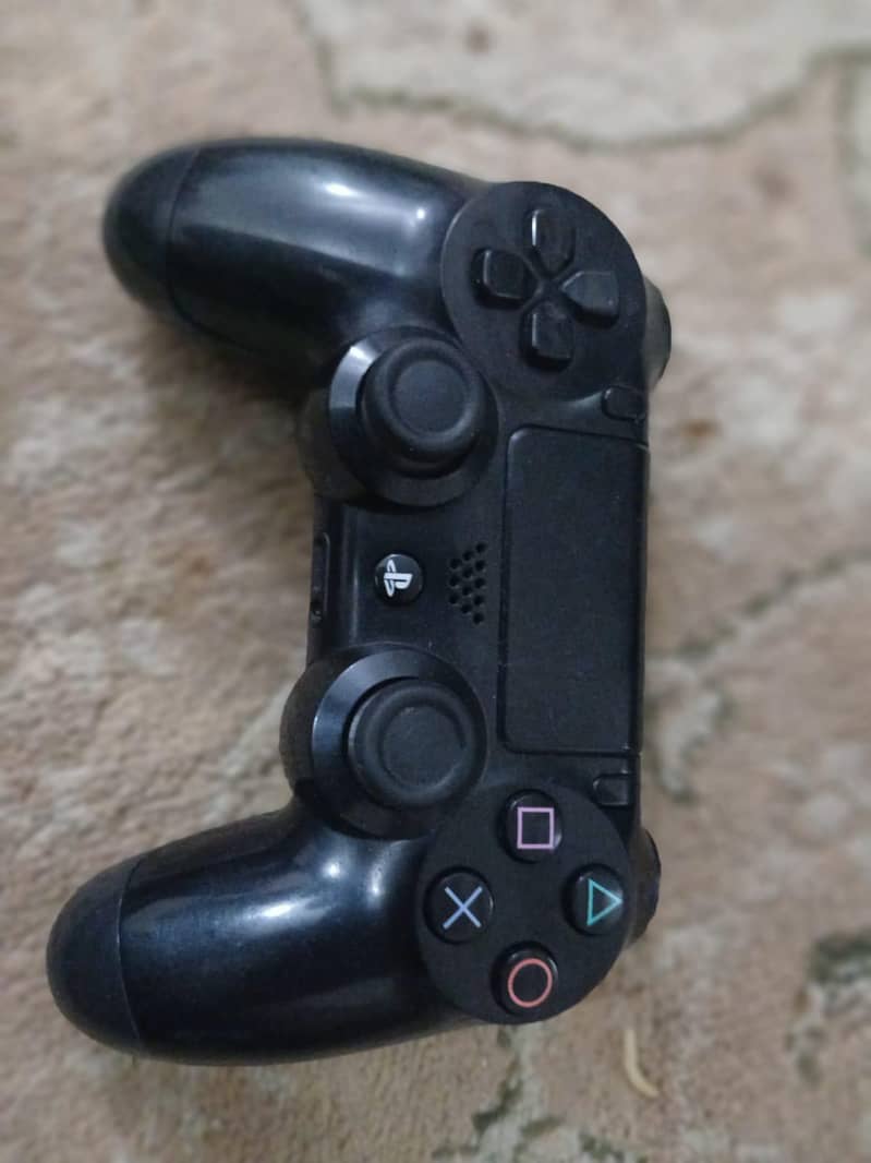 PlayStation 4 orignal controllers 4